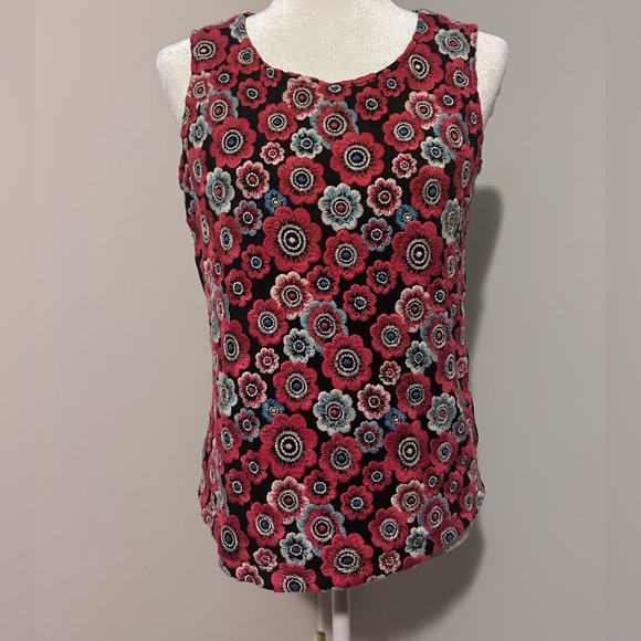 Tommy Hilfiger Women’s Flower Embroidered Shell Top,Size Medium,Red/Black Color - Picture 5 of 8